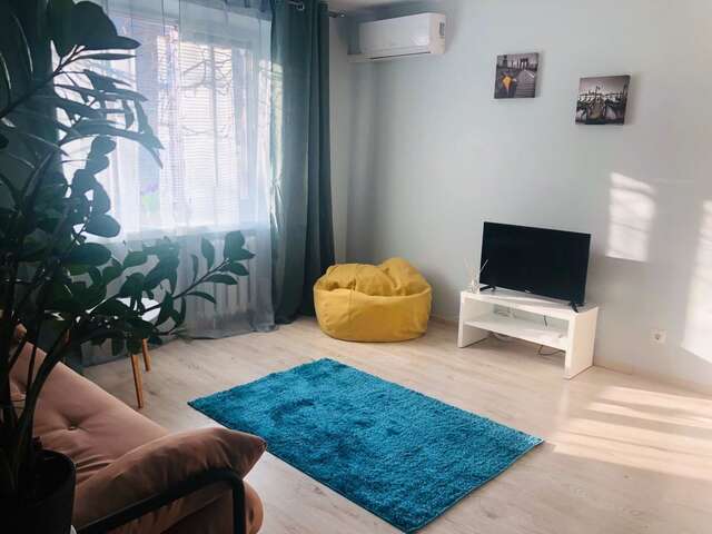 Апартаменты Stylish and comfortable apartment in the center Черкассы-4